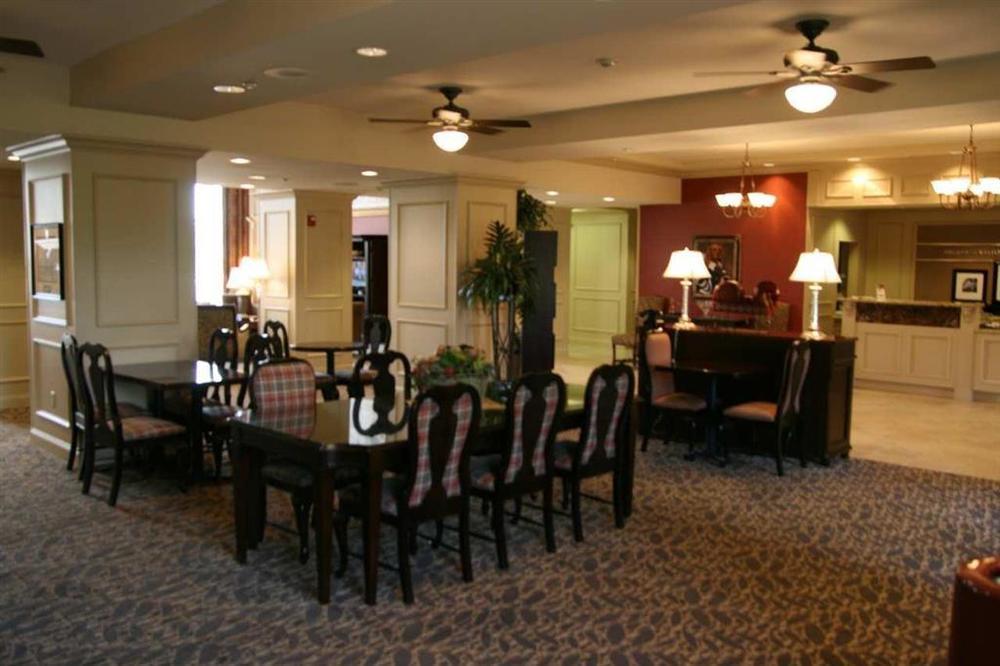Hampton Inn & Suites Montgomery-Eastchase Interior photo